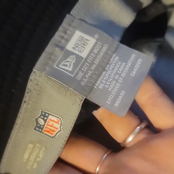 PITTSBURGH STEELERS NEW ERA SIDELINE TRAINING BLACK BUCKET HAT - Picture 5 of 7